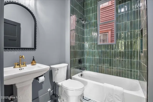 $1,050,000 | 223 South 5th Avenue, Wilmington, NC 28401