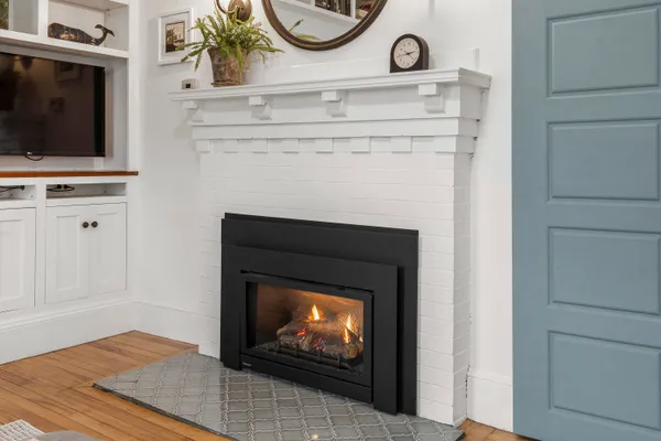 $699,000 | 40 Kenilworth Street, Portland, ME 04102