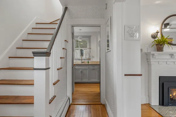 $699,000 | 40 Kenilworth Street, Portland, ME 04102