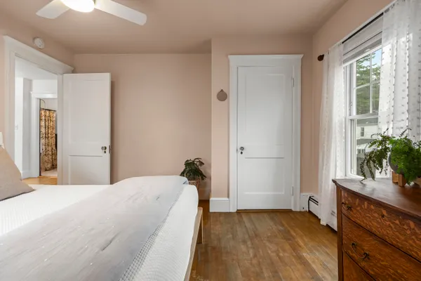 $699,000 | 40 Kenilworth Street, Portland, ME 04102