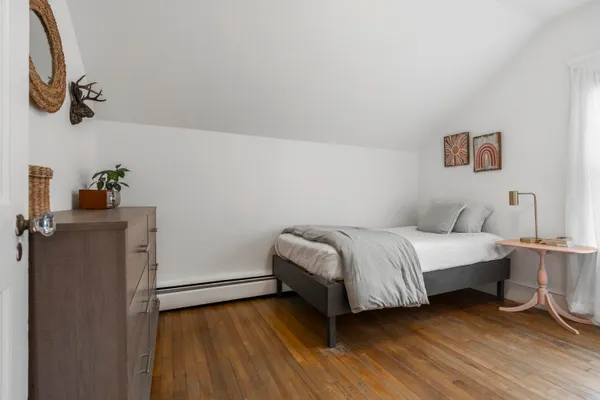 $699,000 | 40 Kenilworth Street, Portland, ME 04102