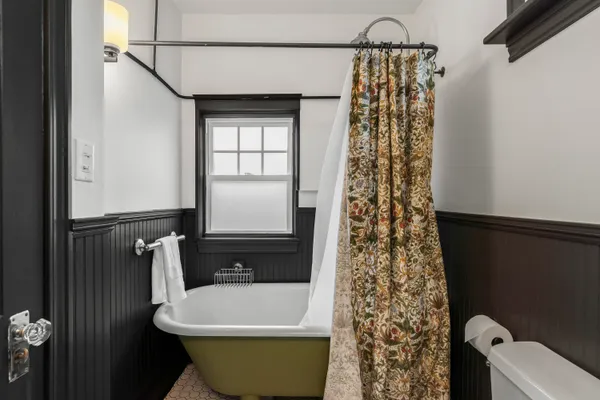 $699,000 | 40 Kenilworth Street, Portland, ME 04102