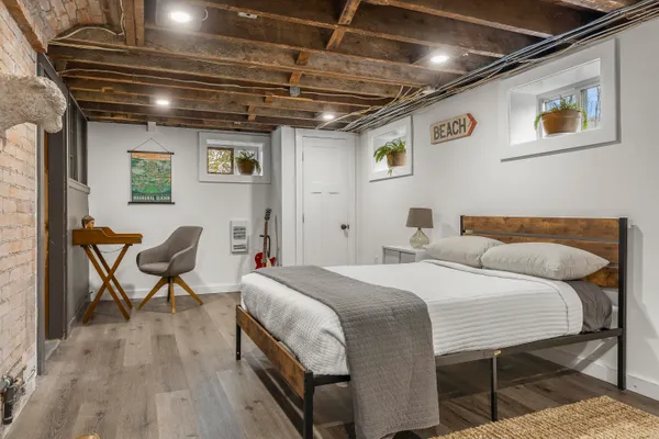 $699,000 | 40 Kenilworth Street, Portland, ME 04102
