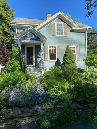 $699,000 | 40 Kenilworth Street, Portland, ME 04102