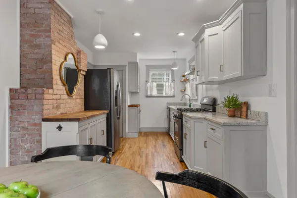 $699,000 | 40 Kenilworth Street, Portland, ME 04102