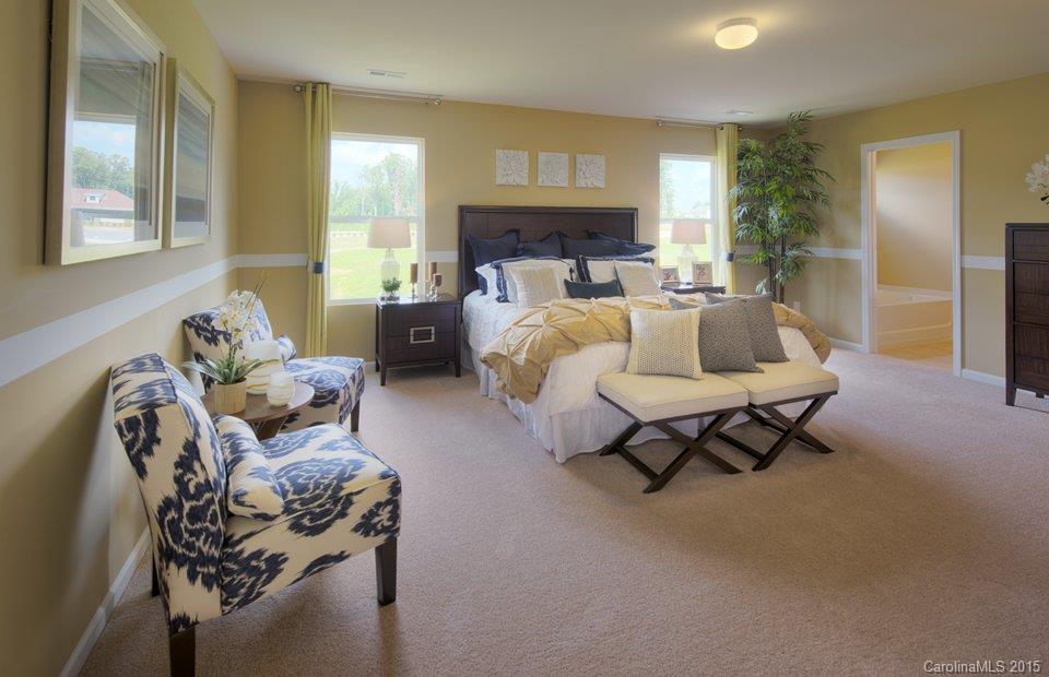 8807 Balsam Bay Road Charlotte, NC 28227 - Photo 8 of 10