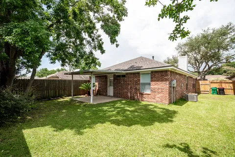 $230,000 | 4705 Meadowood Drive, Baytown, TX 77521