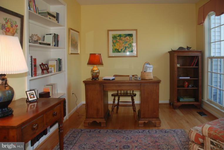 13425 Rippling Brook Drive Silver Spring, MD 20906 - Photo 8 of 28 Interior (General)