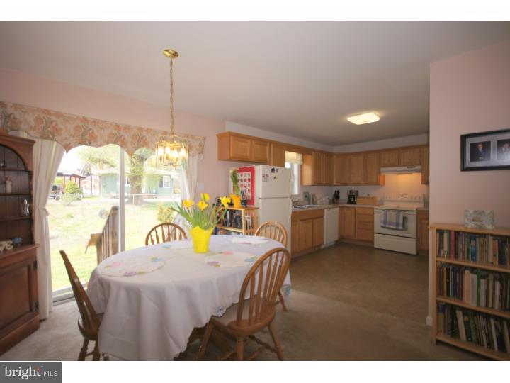 9 Parvin Road Bridgeton, NJ 08302 - Photo 11 of 25 Dining Room
