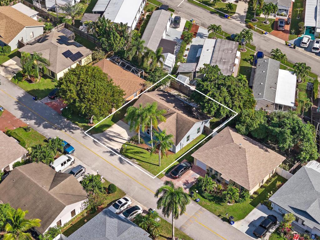 14576 Sunset Pine Drive Delray Beach, FL 33445 - Photo 23 of 23 Aerial View