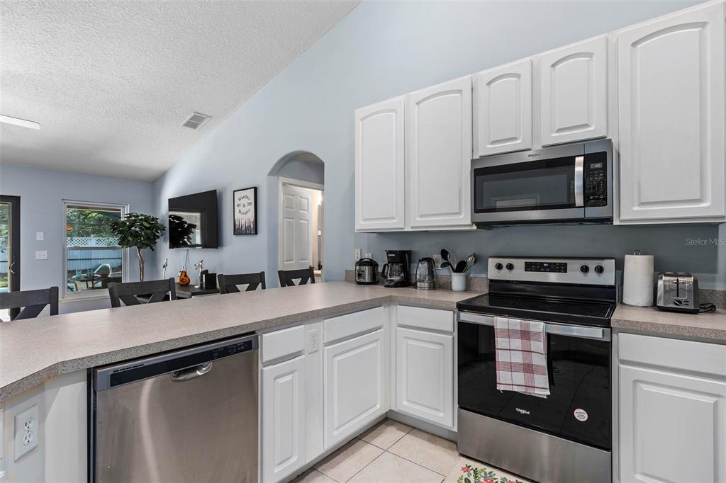 1030 Coventry Road Davenport, FL 33897 - Photo 9 of 48