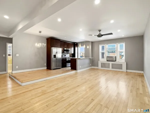 $300,000 | 70 Strawberry Hill Avenue, Unit 22B, Stamford, CT 06902