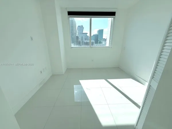$4,500 | 244 Biscayne Boulevard, Unit 3403, Miami, FL 33132