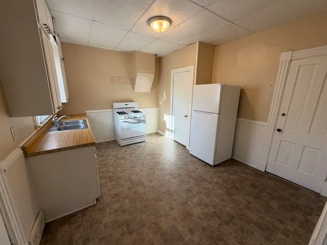 $159,900 | 848 8th Street, Beloit, WI 53511