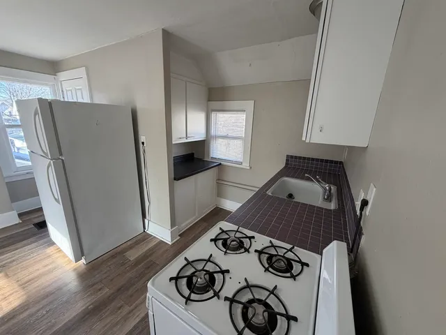 $159,900 | 848 8th Street, Beloit, WI 53511