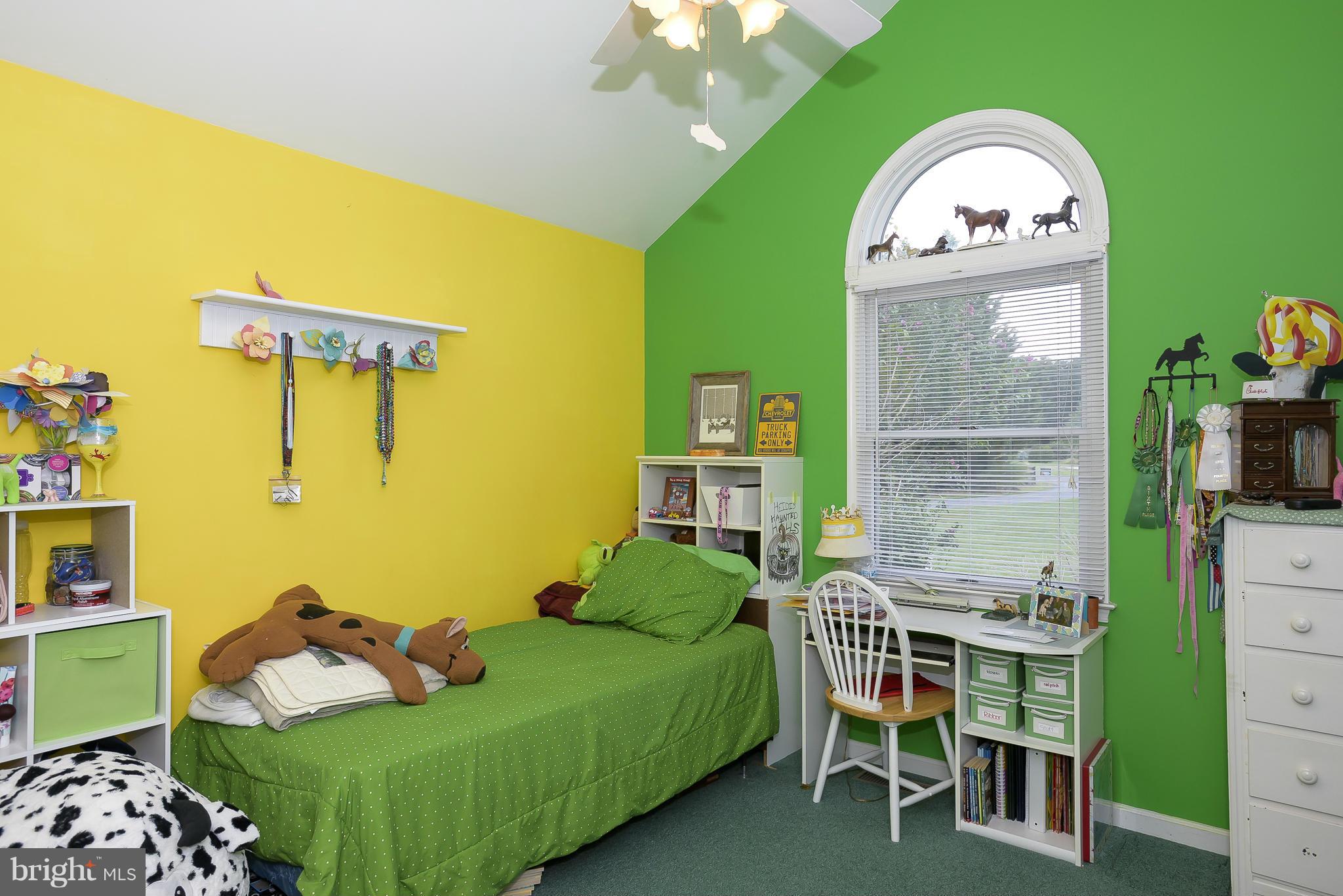 1315 Mayo Road Edgewater, MD 21037 - Photo 18 of 30 Bedroom