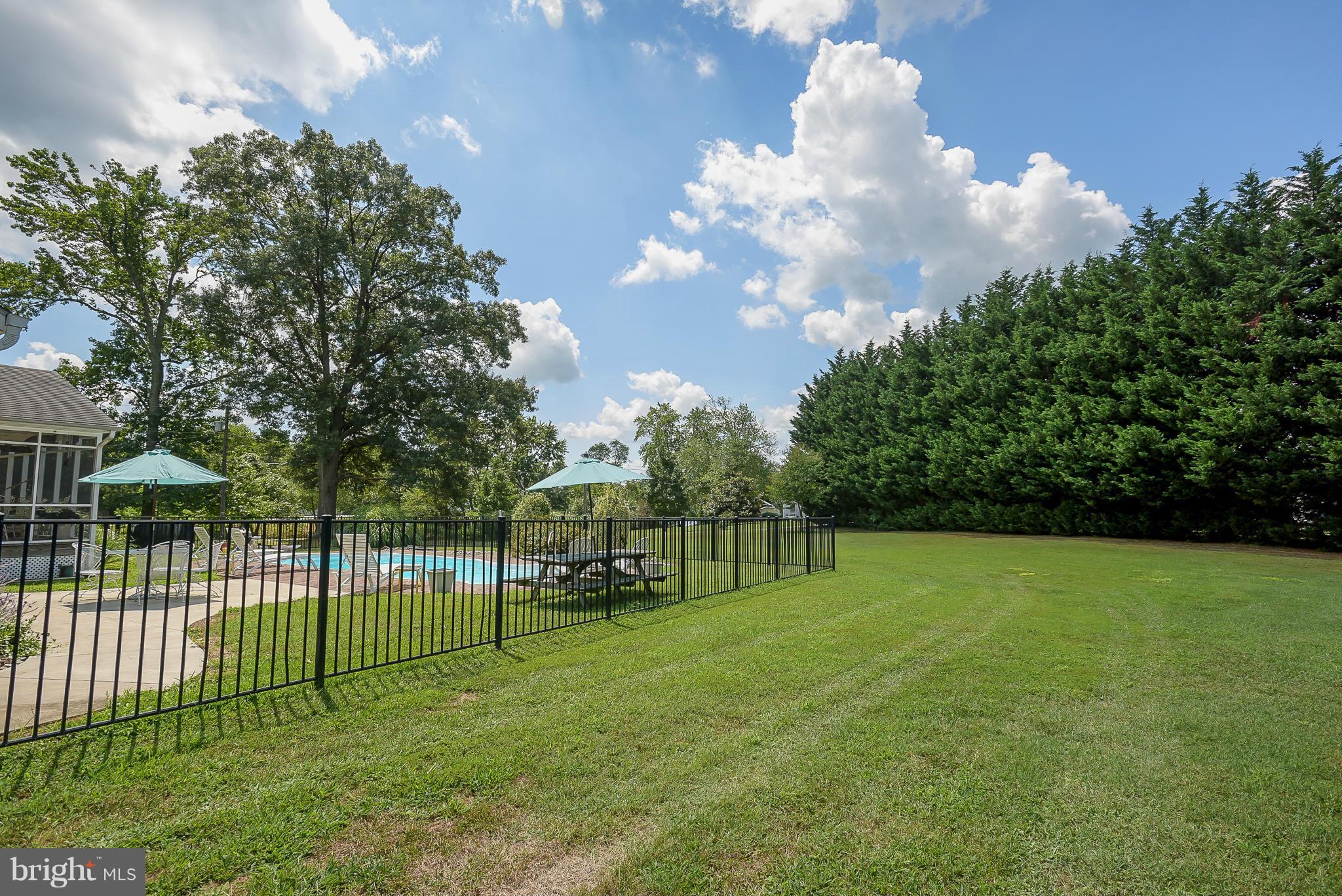 1315 Mayo Road Edgewater, MD 21037 - Photo 26 of 30 Exterior (Rear)