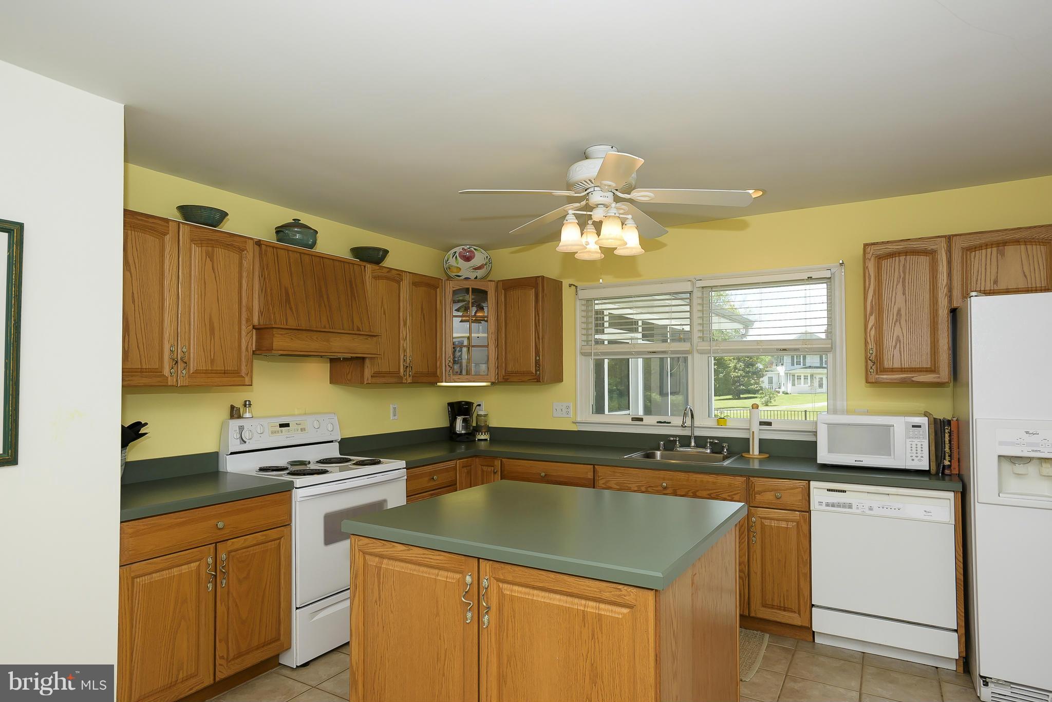 1315 Mayo Road Edgewater, MD 21037 - Photo 8 of 30 Kitchen