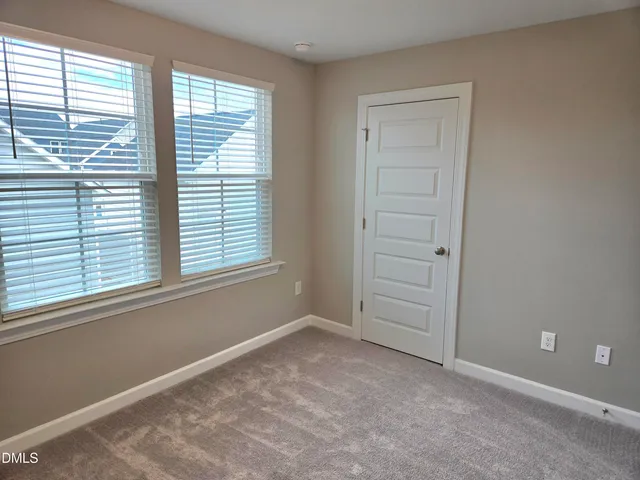 $1,894 | 262 Pansy Park, Clayton, NC 27520