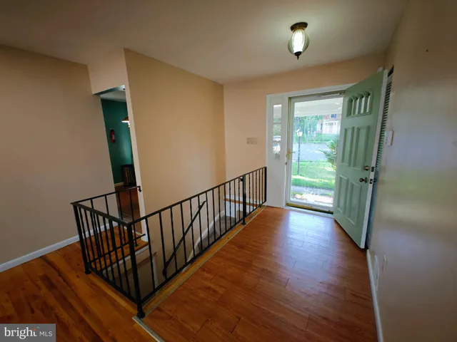 $2,700 | 1304 Wendover Court, District Heights, MD 20747