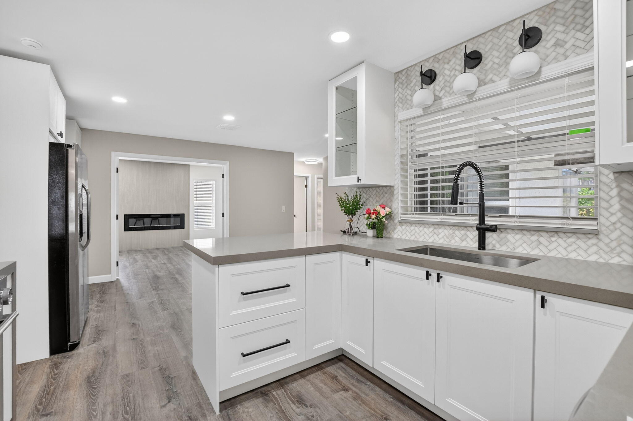 3068 Northwest 25th Way Boca Raton, FL 33434 - Photo 11 of 32 Kitchen to Dining / Living