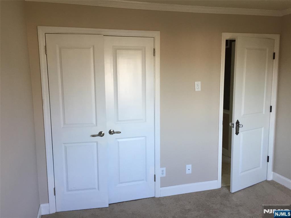 825 Riverside Avenue, Unit 16 Lyndhurst, NJ 07071 - Photo 29 of 34 Gallery Image 29