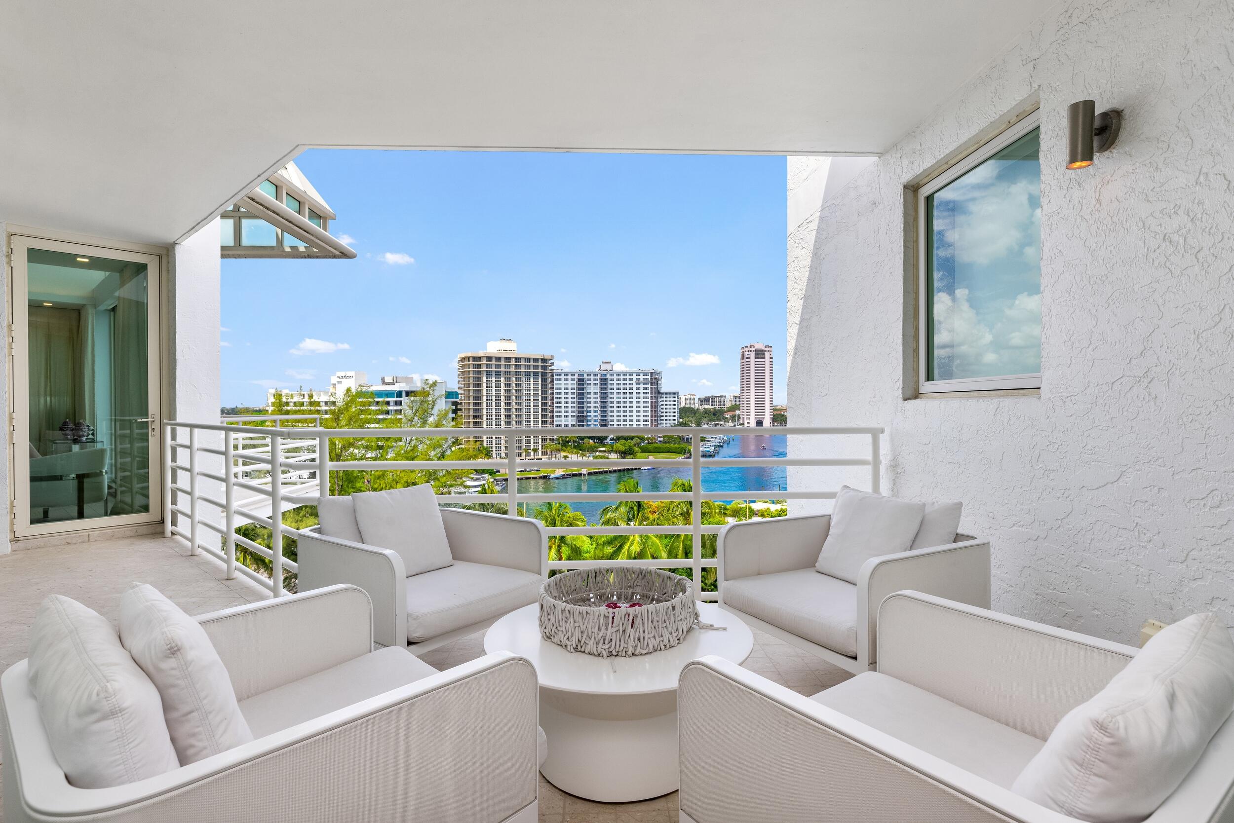 800 South Ocean Boulevard, Unit PH4 Boca Raton, FL 33432 - Photo 17 of 62 West Terrace