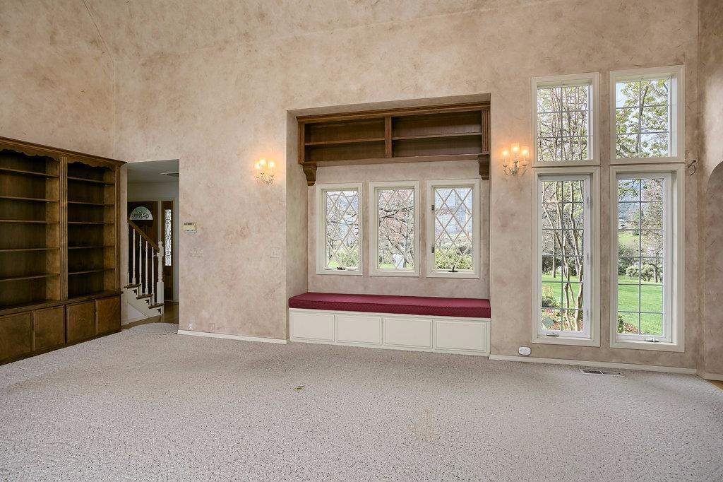 3996 Pioneer Road Medford, OR 97501 - Photo 17 of 35 Additional Photo