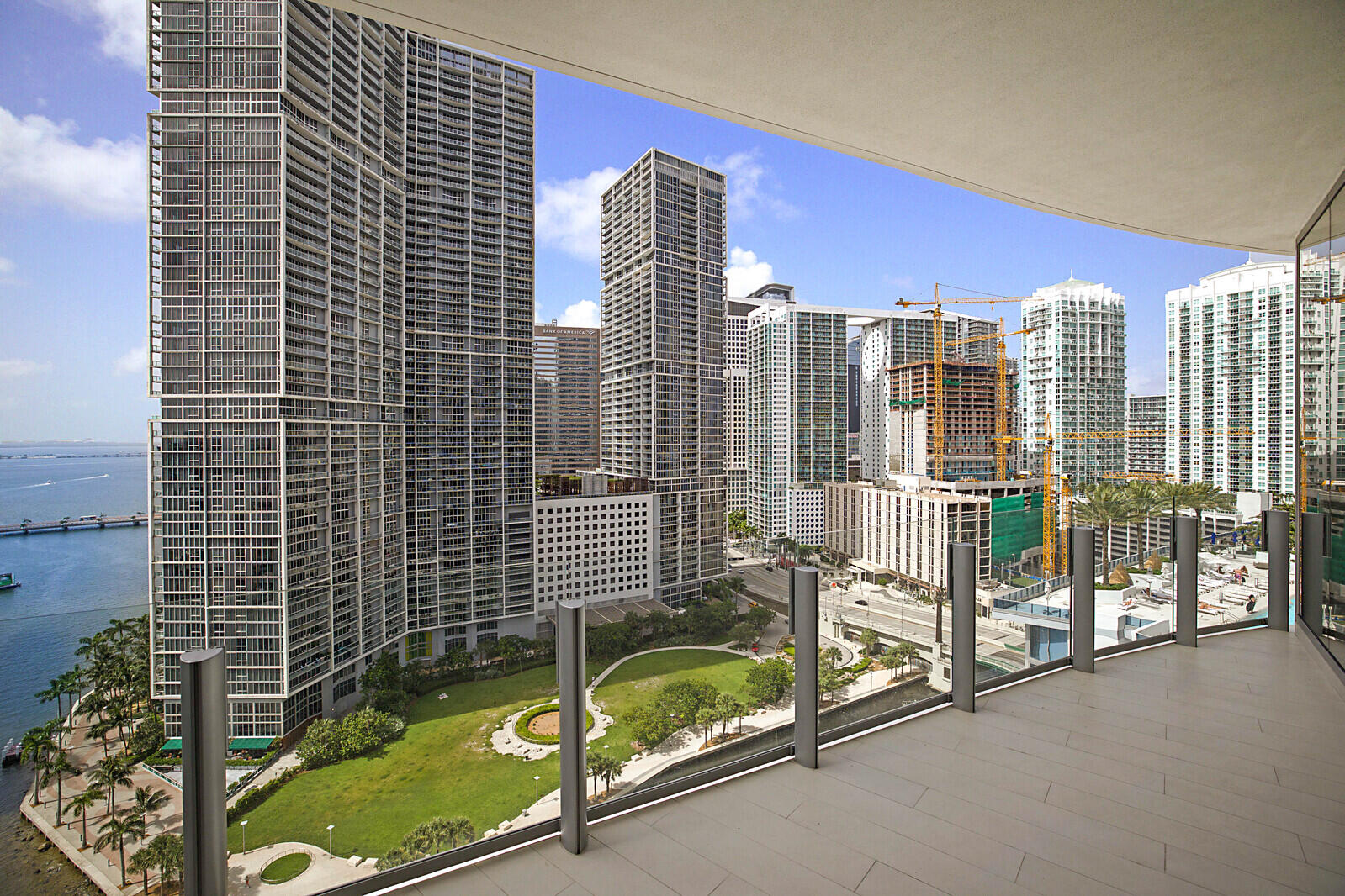 300 Biscayne Blvd Way, Unit 1907 Miami, FL 33131 - Photo 43 of 43 a view of a balcony with city view