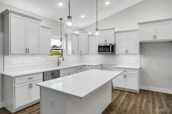 $325,000 | 788 Atlantic Drive, Union, MO 63084