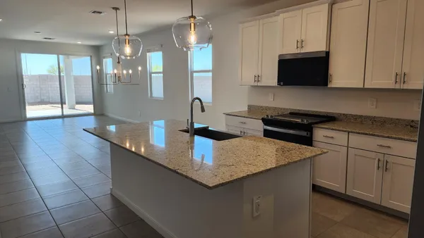 $2,300 | 7615 East Cozy Cottage Lane, San Tan Valley, AZ 85143