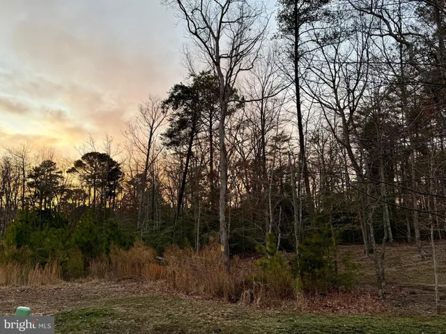 $159,900 | 40624 Breton Oaks Lane, Leonardtown, MD 20650