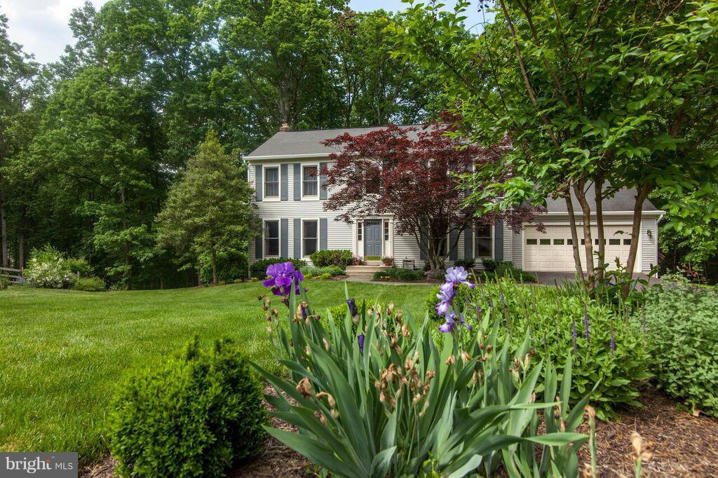 11644 Deer Forest Road Reston, VA 20194 - Photo 1 of 30 .61 Acre Backing to Wooded Parkland