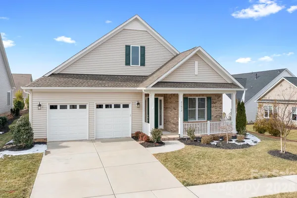 $715,000 | 21012 Molly Harper Drive, Cornelius, NC 28031