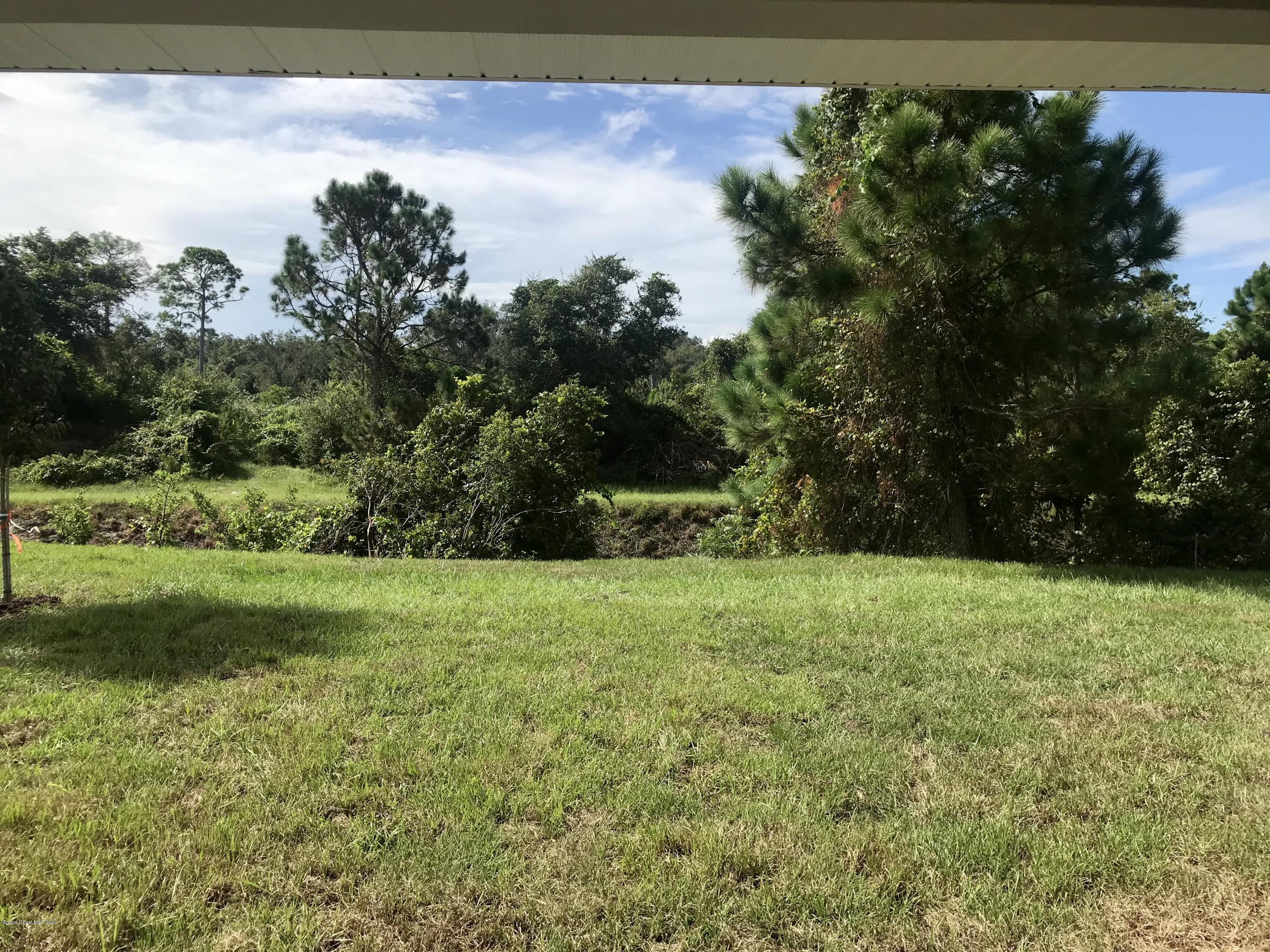 4913 Bridge Road Cocoa, FL 32927 - Photo 16 of 16 Large Backyard