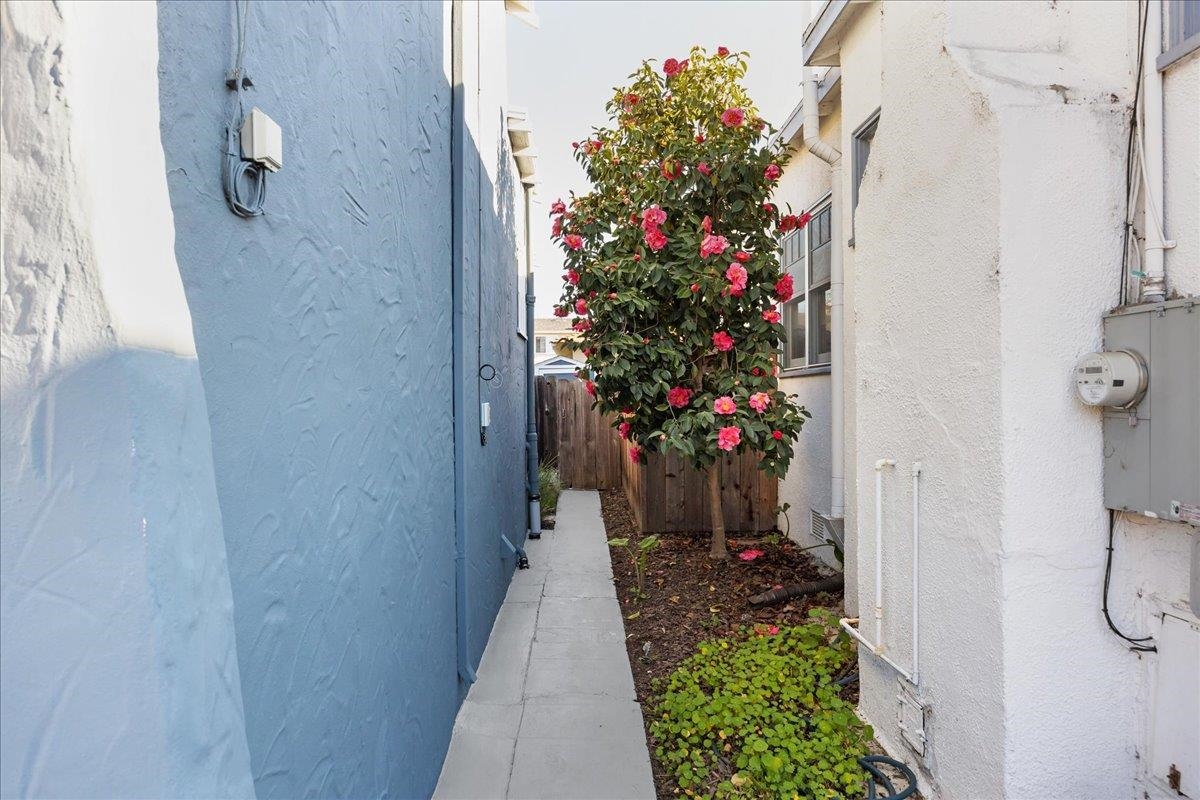 1720 Walnut Street Alameda, CA 94501 - Photo 33 of 47