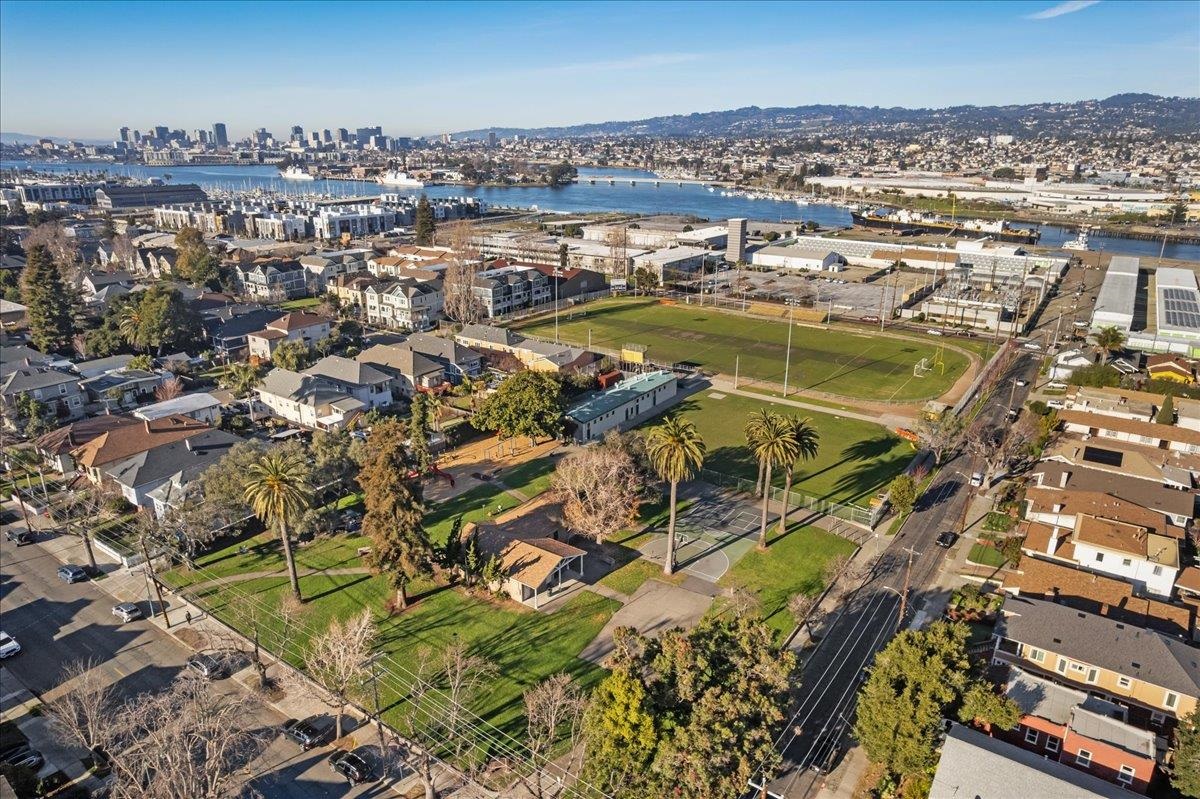 1720 Walnut Street Alameda, CA 94501 - Photo 44 of 47