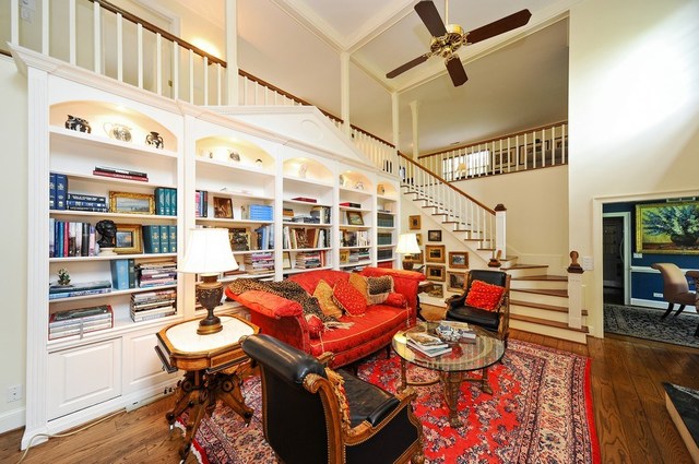 414 West Deerpath Road Lake Forest, IL 60045 - Photo 11 of 22 Gallery Image 11
