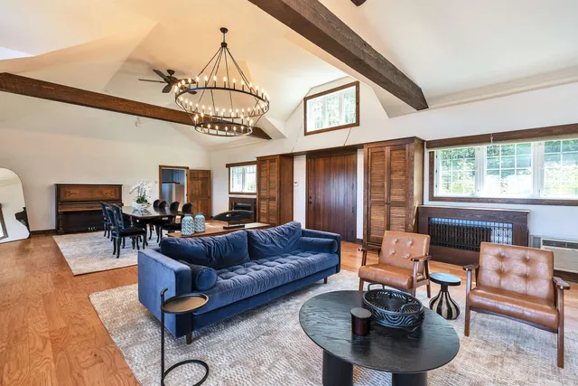 $1,995,000 | 477 East Mountain Road, Peterborough, NH 03458