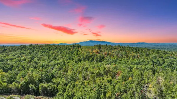 $1,995,000 | 477 East Mountain Road, Peterborough, NH 03458