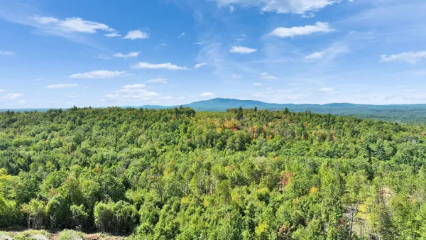 $1,995,000 | 477 East Mountain Road, Peterborough, NH 03458
