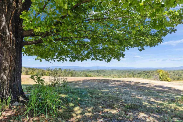 $1,995,000 | 477 East Mountain Road, Peterborough, NH 03458