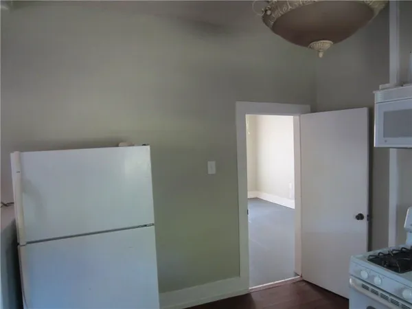 $1,400 | 1102 Peak Street, Denton, TX 76201