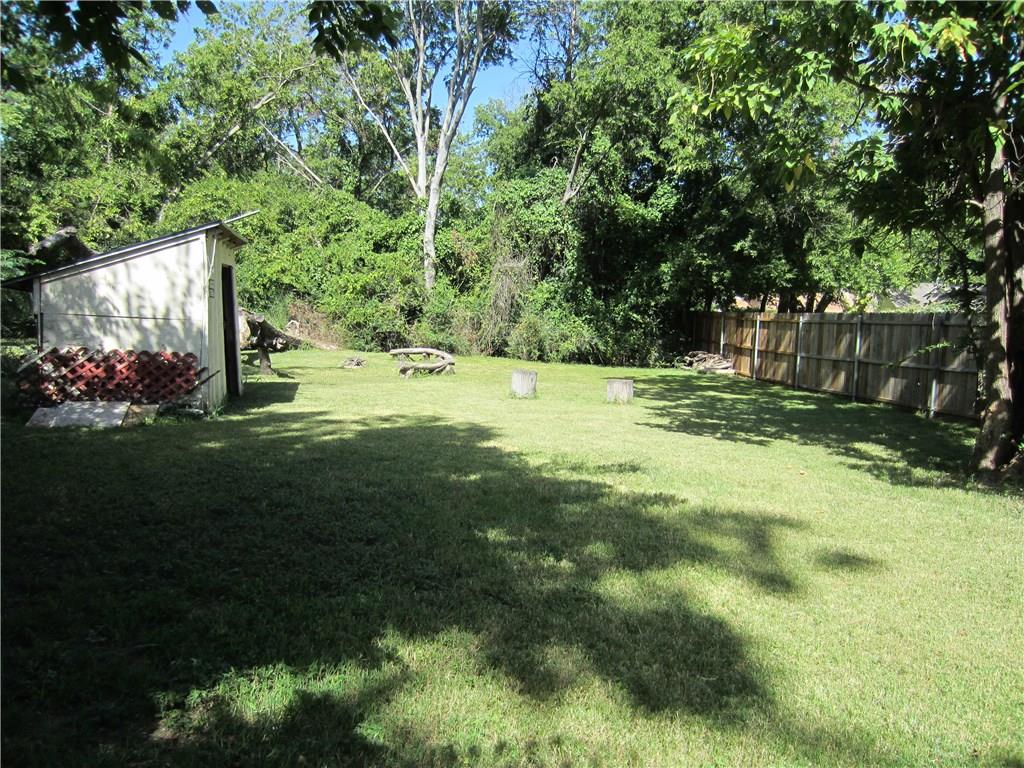 1102 Peak Street Denton, TX 76201 - Photo 10 of 11
