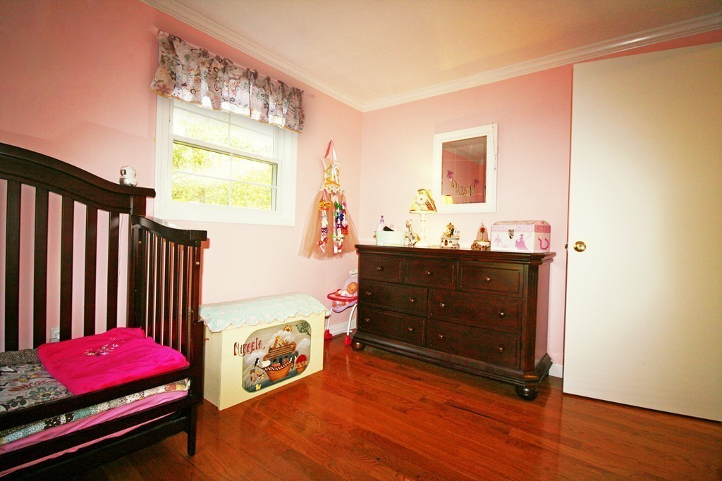 74 Jaffarian Road Haverhill, MA 01830 - Photo 12 of 27 Gallery Image 12