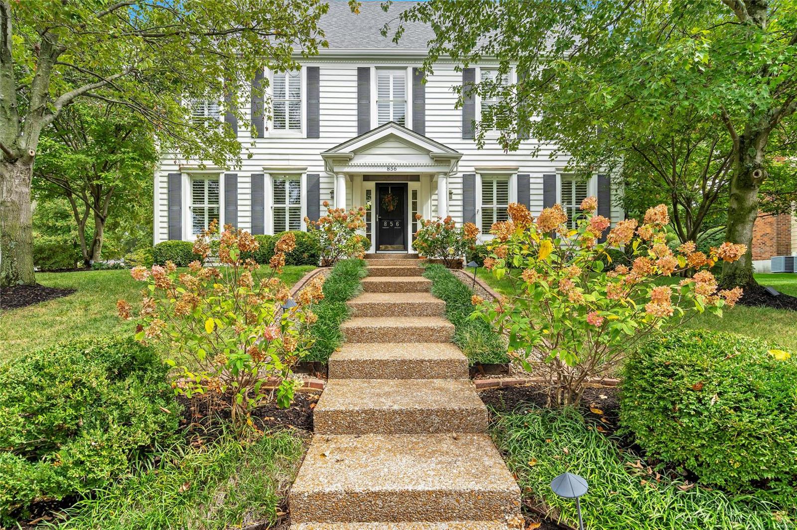 856 Stable Ridge Road St. Louis, MO 63122 - Photo 2 of 72 Gallery Image 2