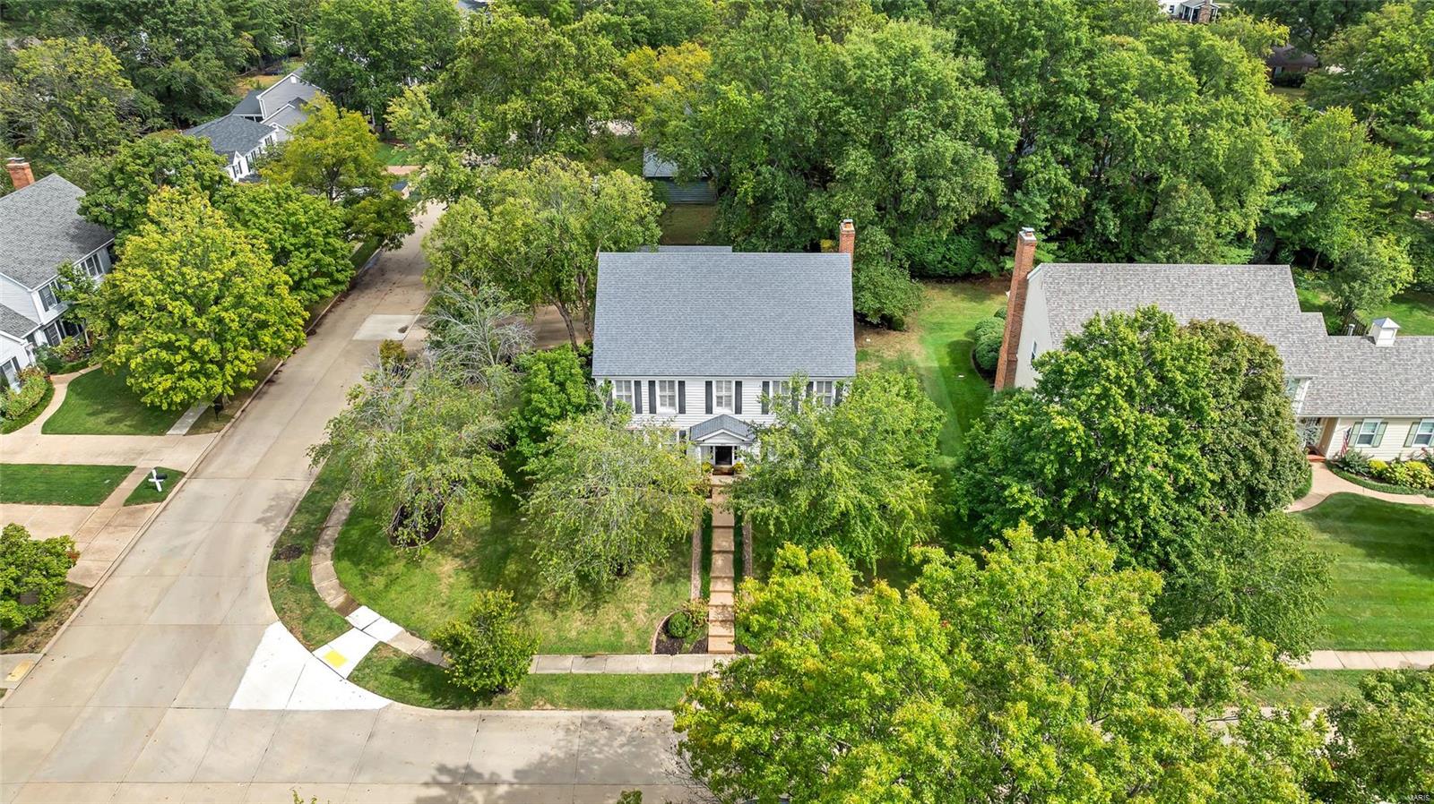 856 Stable Ridge Road St. Louis, MO 63122 - Photo 9 of 72 Gallery Image 9