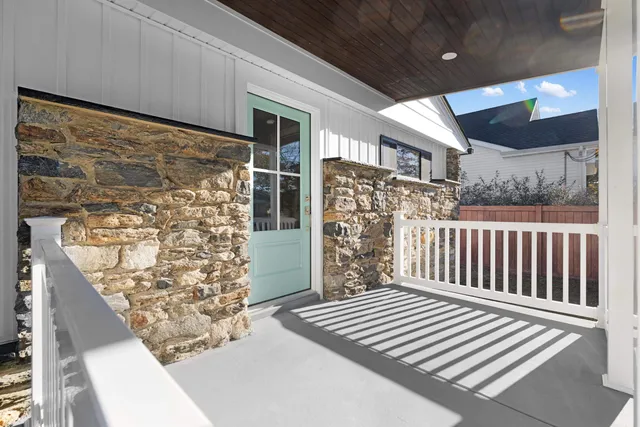 $675,000 | 31 Bayberry Road, Villas, NJ 08251