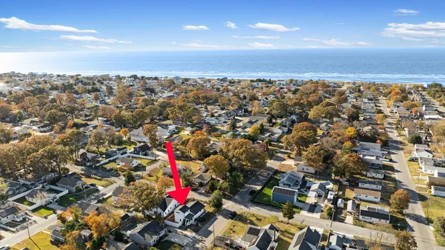 $675,000 | 31 Bayberry Road, Villas, NJ 08251