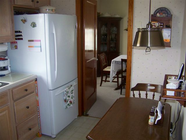 5232 Hearthstone Road Roanoke, VA 24012 - Photo 10 of 37 EIK100_3857